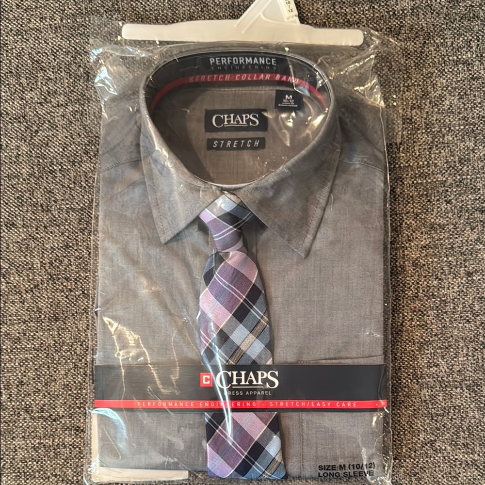 Chaps Gray Button Down Shirt with Tie